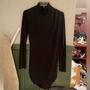 Women’s shirt size m